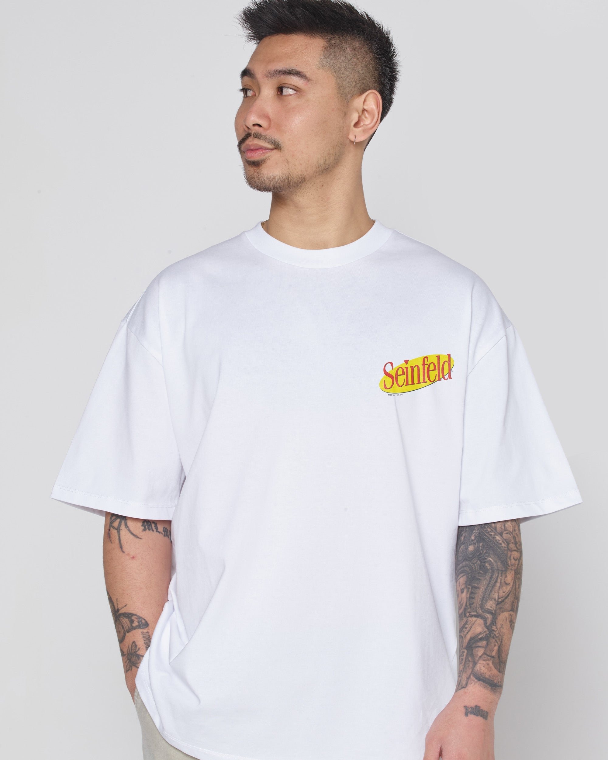 Group Photo Oversized Graphic Tee - Seinfeld Collab Unisex 90s Boxy Fit